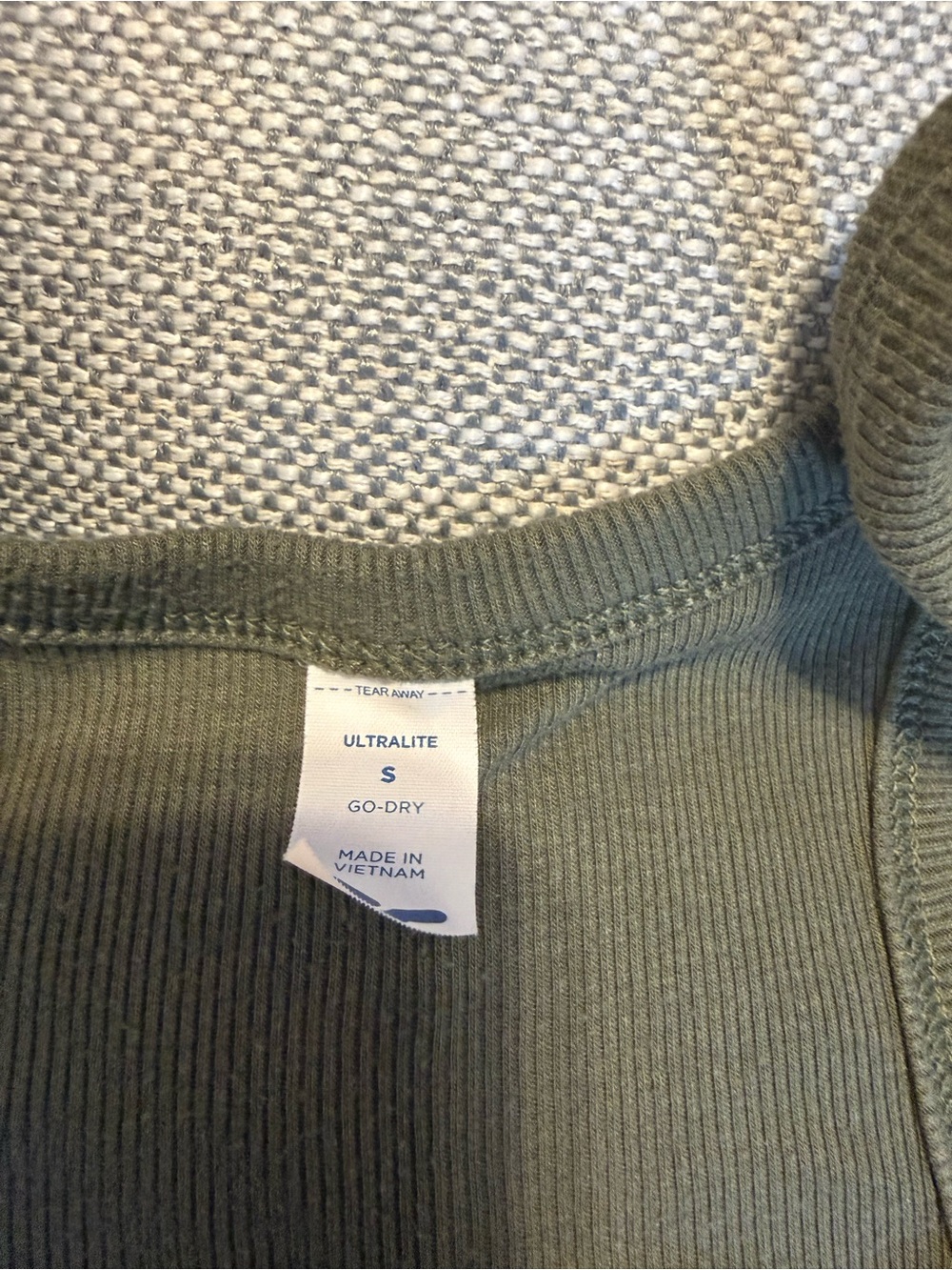 Old Navy Olive Green Ribbed Racerback Tank - Picture 3 of 3